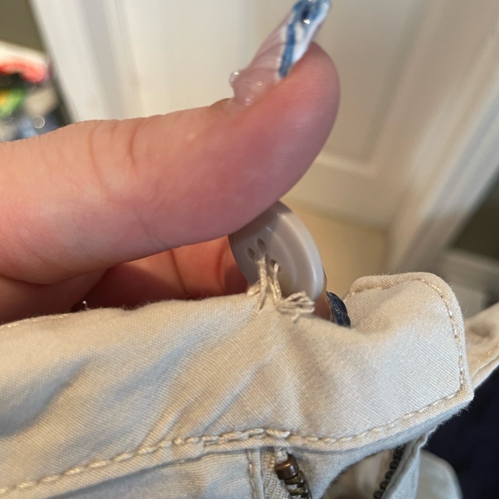 CLEO women’s shorts - Picture 3 of 6